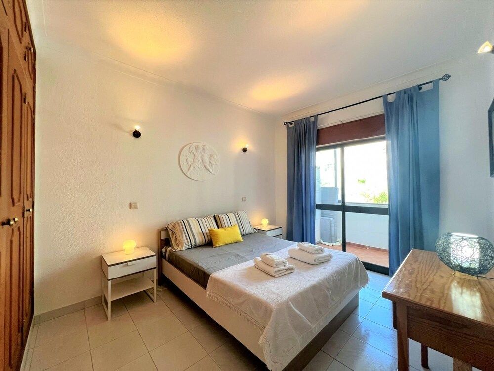 undefined Albufeira Classic 1 With Pool by Homing 6