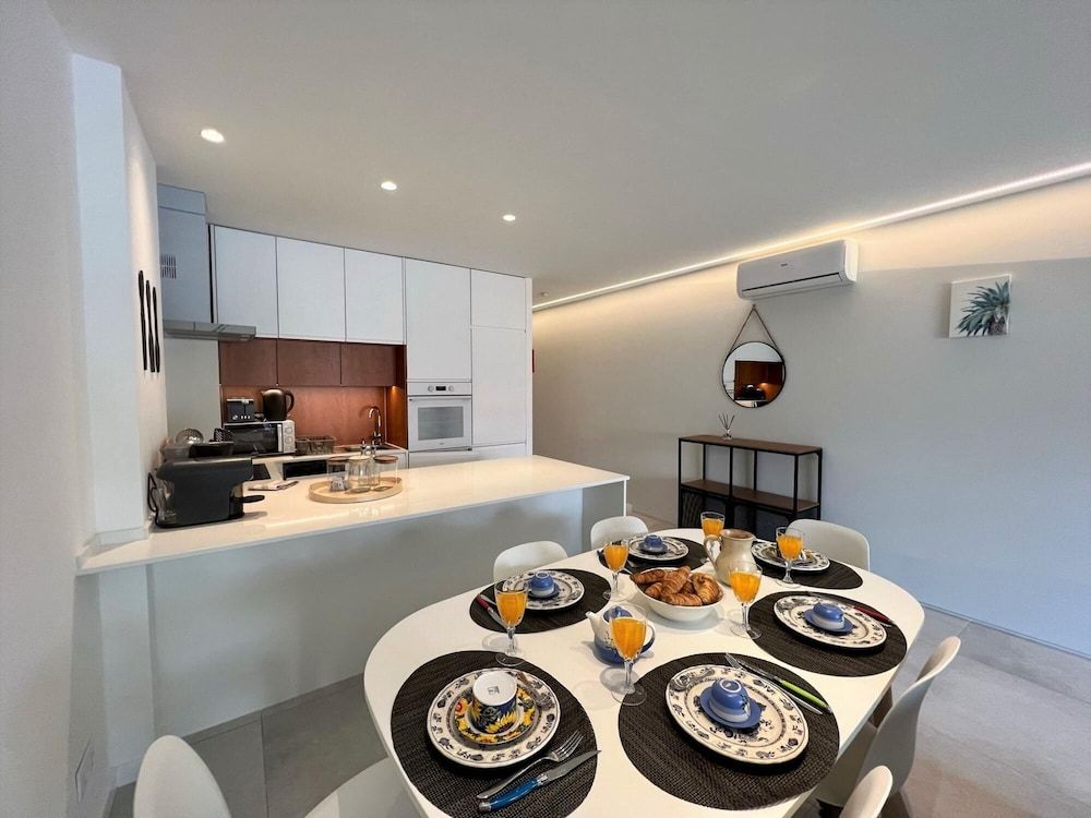 undefined Albufeira Twins 2 With Pool by Homing 3