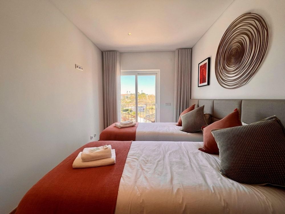 undefined Albufeira Deluxe Residence With Pool by Homing 9