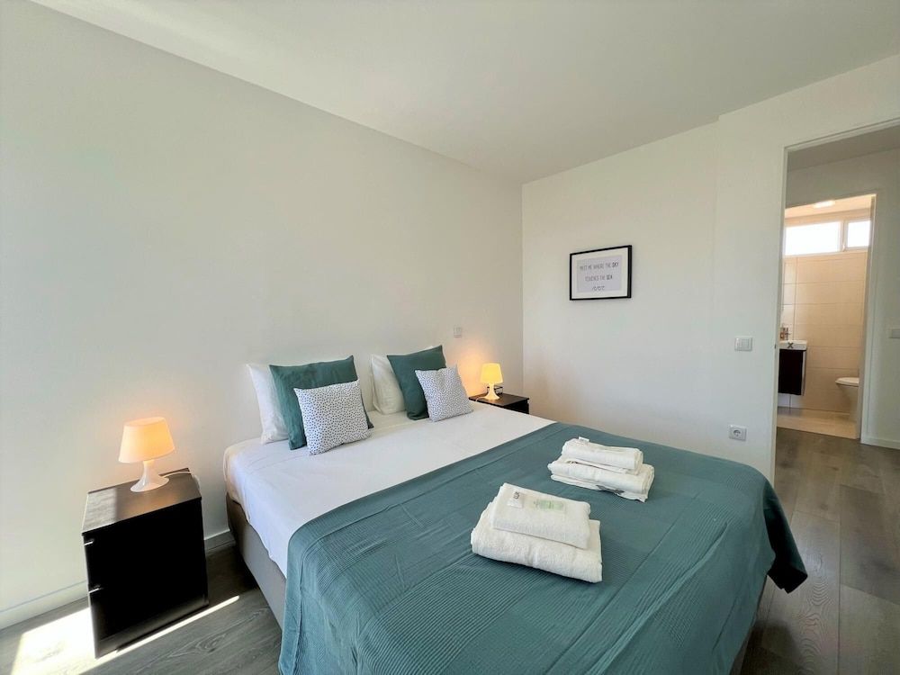 undefined Albufeira Central 2 by Homing 2