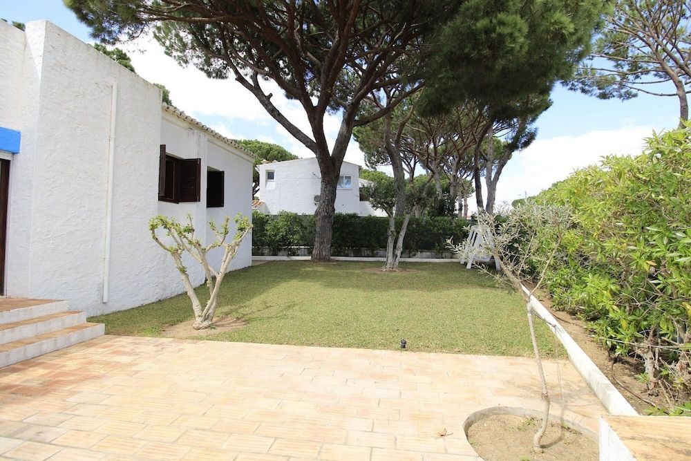 undefined Albufeira Traditional Villa With Pool by Homing 7