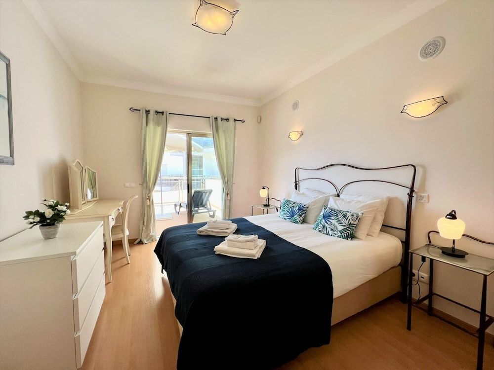 undefined Albufeira Terrace With Pool by Homing 6