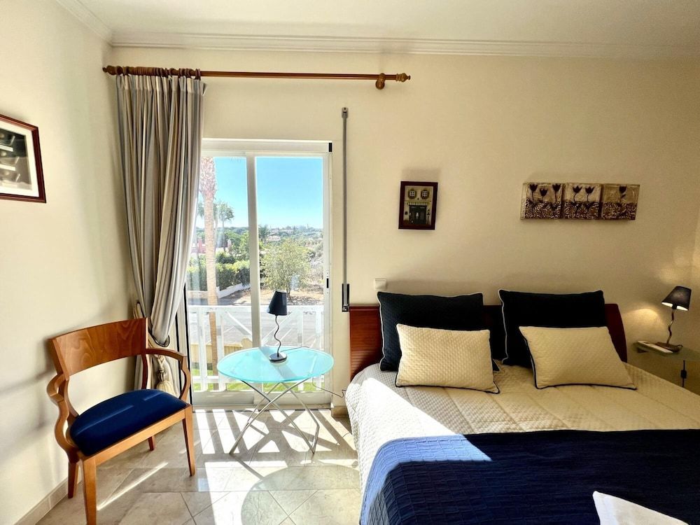 undefined Albufeira Valley 1 With Pool by Homing 10