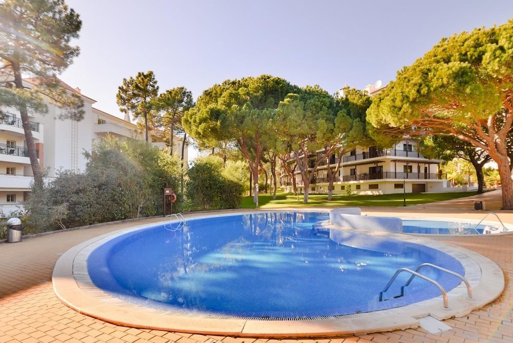 undefined Falesia Beach A in Albufeira 9