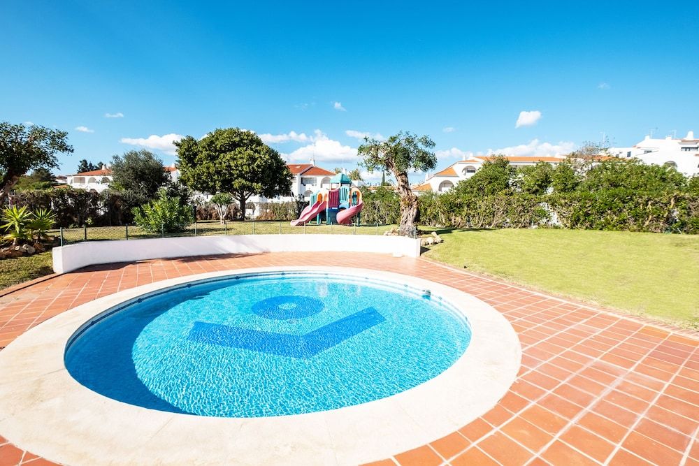 undefined Apartment Melbourne 1 3