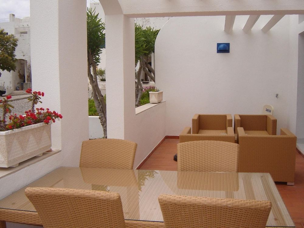 undefined Casa Alto do Moinho by Portucasa 8