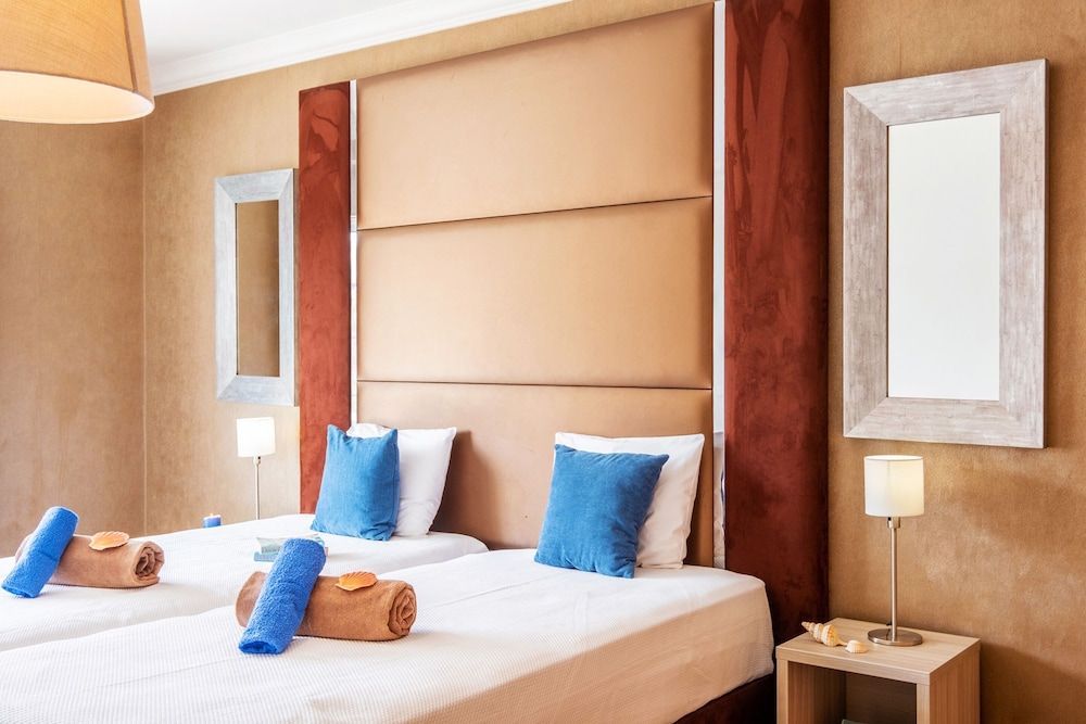 Villa Cinema Villa, 6 Bedrooms, Private Pool, Pool View 2