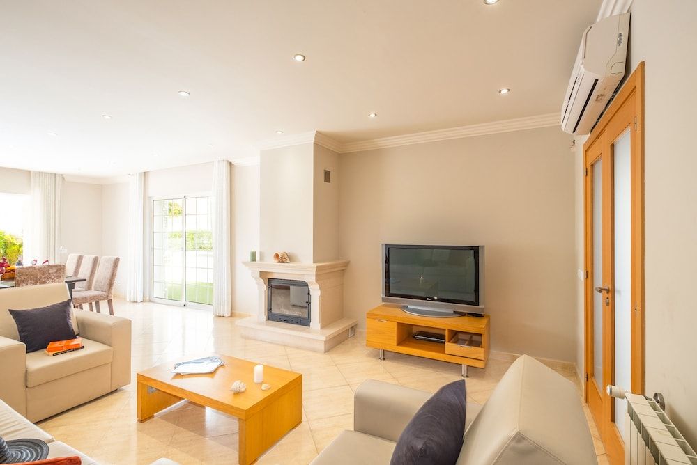 Villa Cinema Villa, 6 Bedrooms, Private Pool, Pool View 25