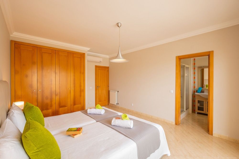 Villa Cinema Villa, 6 Bedrooms, Private Pool, Pool View 11