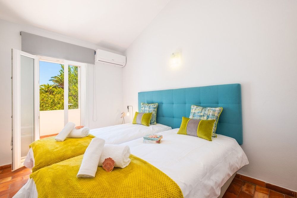 Villa Paradisius Villa, 3 Bedrooms, Private Pool, Pool View 5