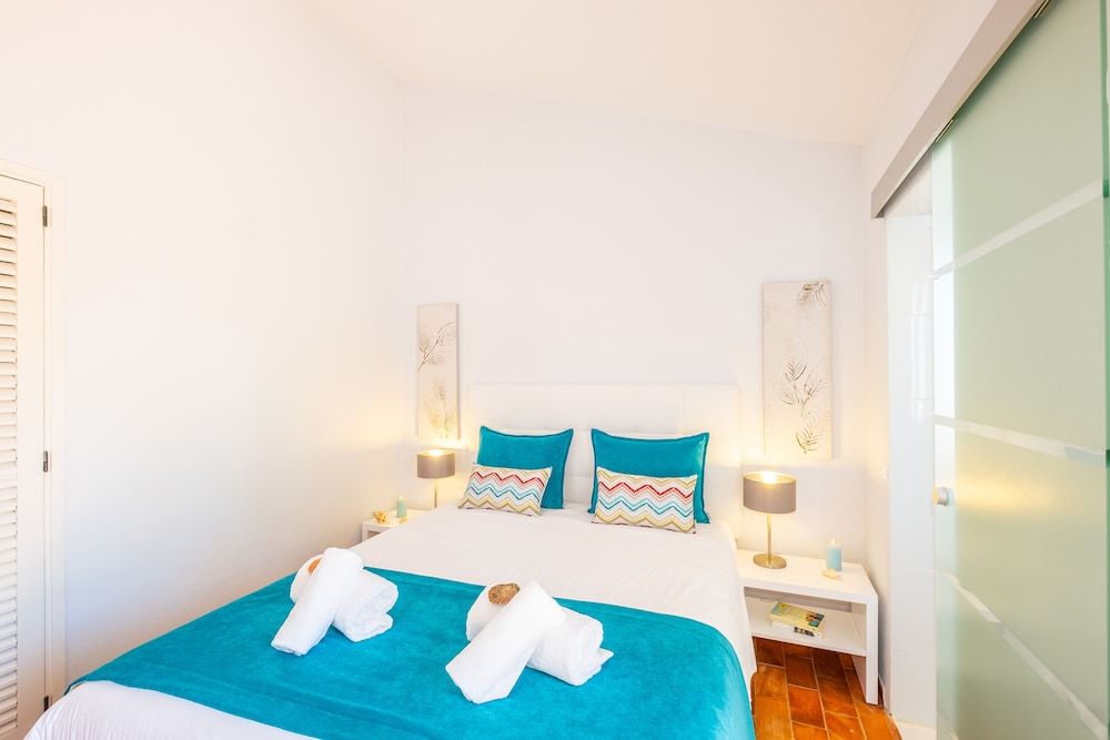 Villa Paradisius Villa, 3 Bedrooms, Private Pool, Pool View 9