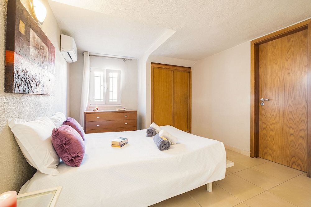 Villa Dorado Villa, 5 Bedrooms, Private Pool, Pool View 8