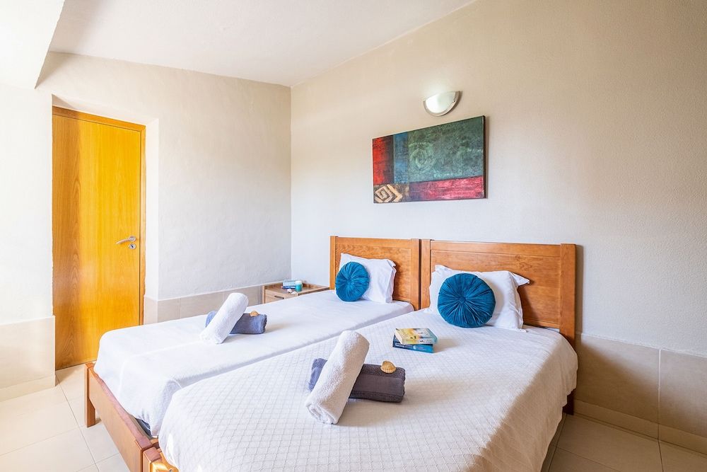 Villa Dorado Villa, 5 Bedrooms, Private Pool, Pool View 6