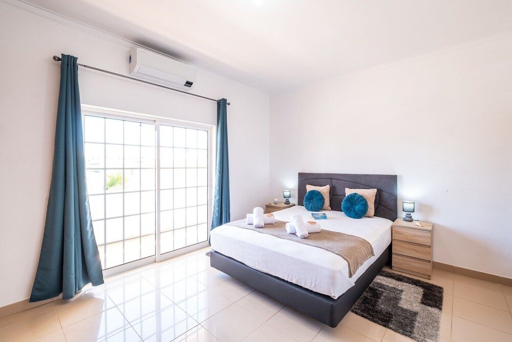 Villa Bahia Villa, 6 Bedrooms, Private Pool, Pool View 4