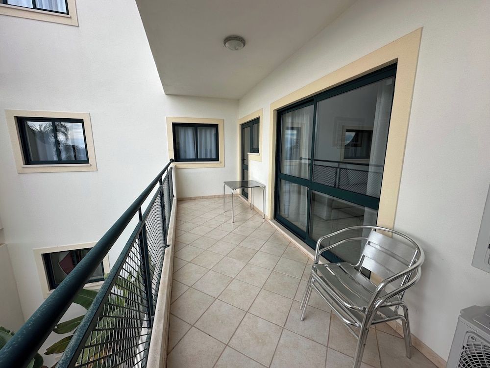 undefined Oceanview Bliss in Albufeira Retreat Over Oldtown 8