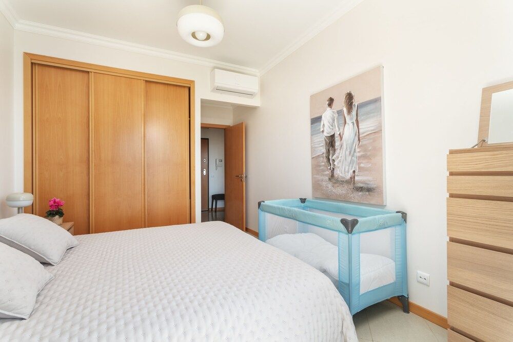 Sea view Apartment with relax Terrace & 2 Swimming pools Deluxe Quadruple Room, 1 Bedroom, Jetted Tub, Oceanfront 4