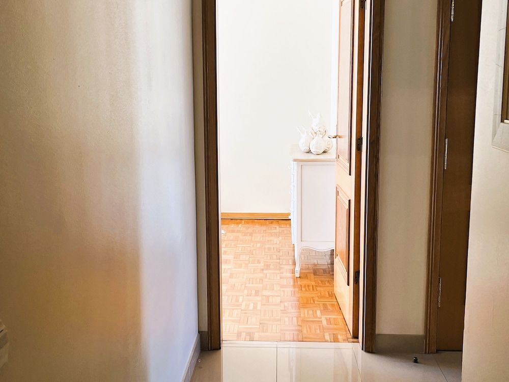 Apartment T2 Oliveira Apartment, 2 Bedrooms, Smoking, Balcony 23