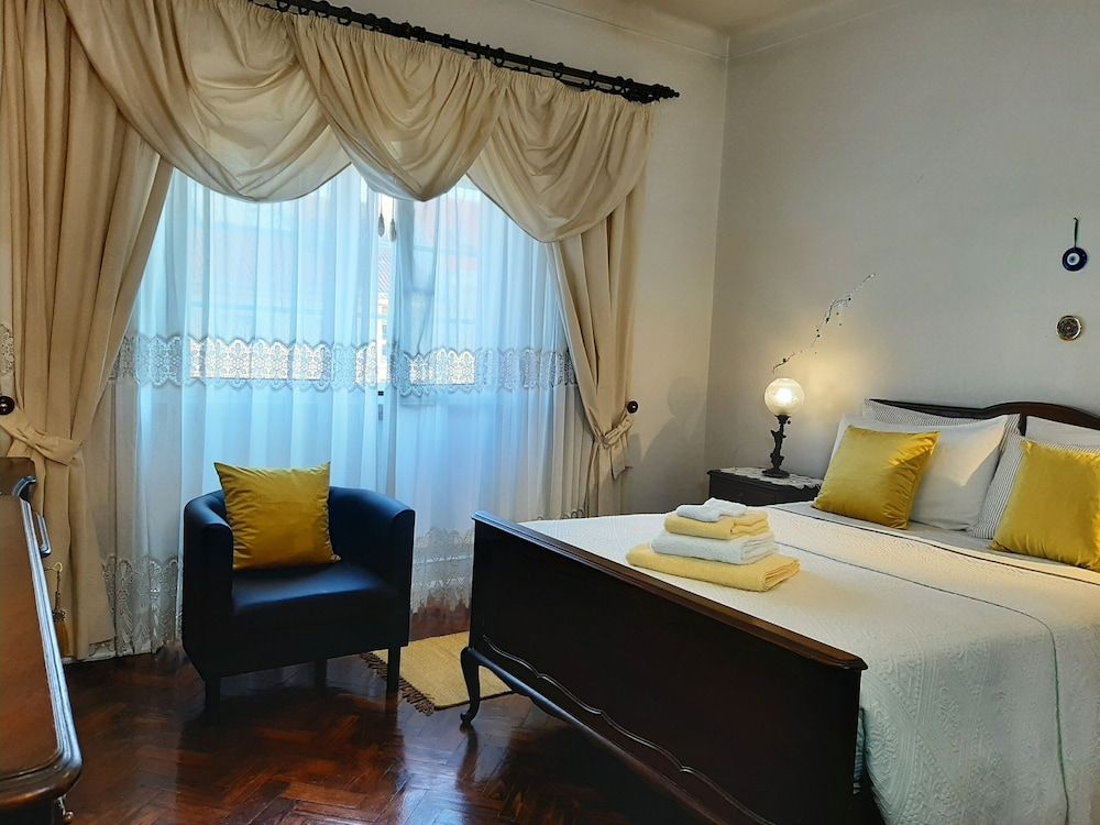 Classic Apartment, 2 Bedrooms, Non Smoking, Balcony