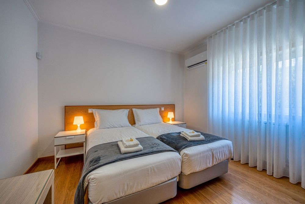 Central Suites Arouca Double Room 16