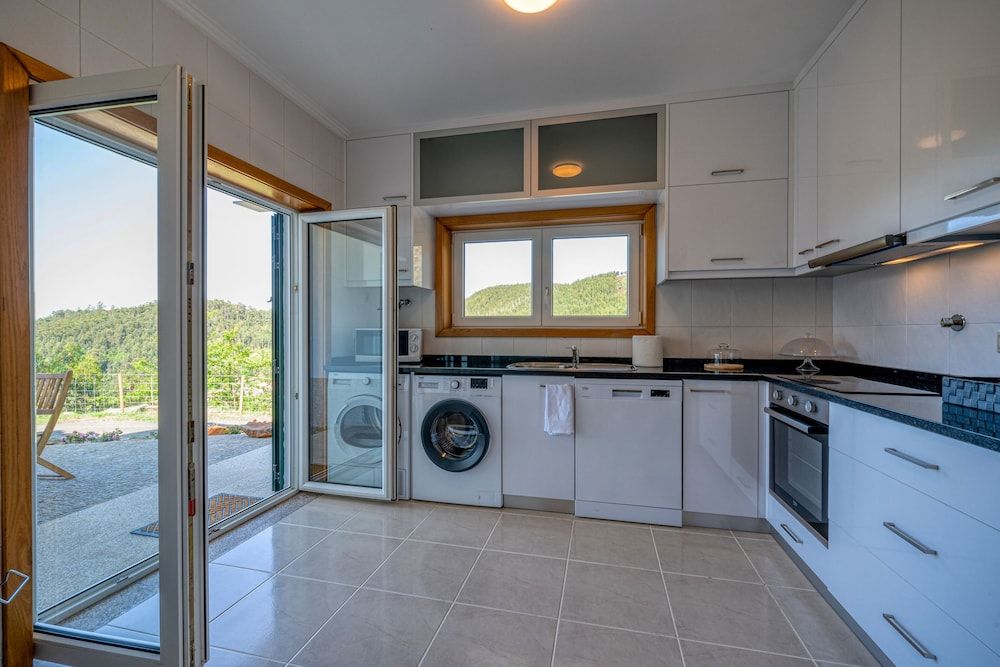 Central Suites Arouca Double Room 20