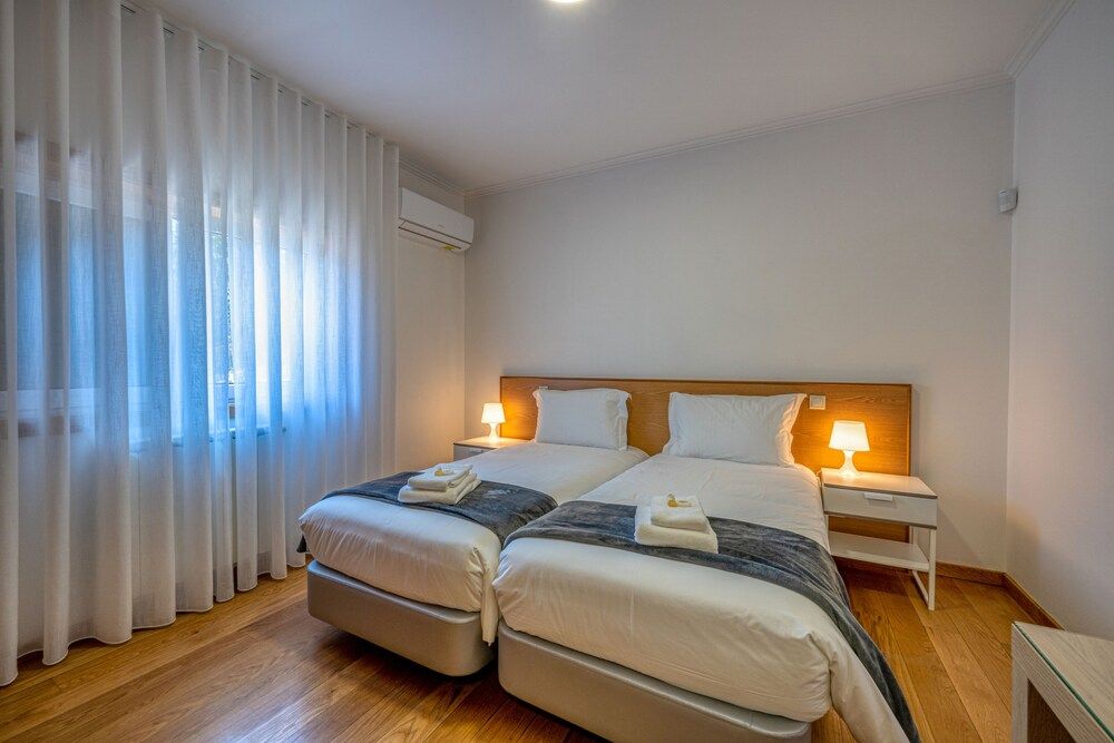 Central Suites Arouca Double Room 9