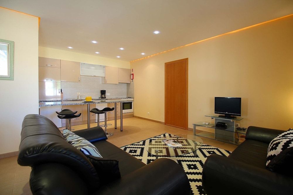 Quinta dos Vales Apartment, 2 Bedrooms, Garden View 5