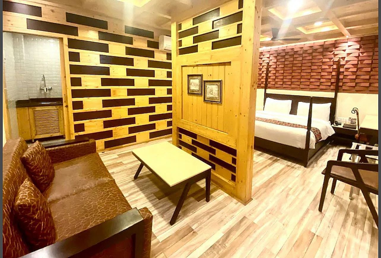 Premium Rooms with Kitchenette
