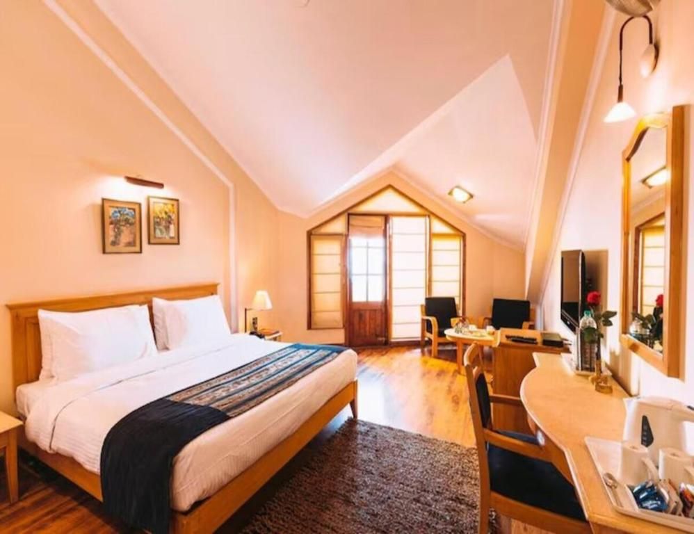 Premium Single Room