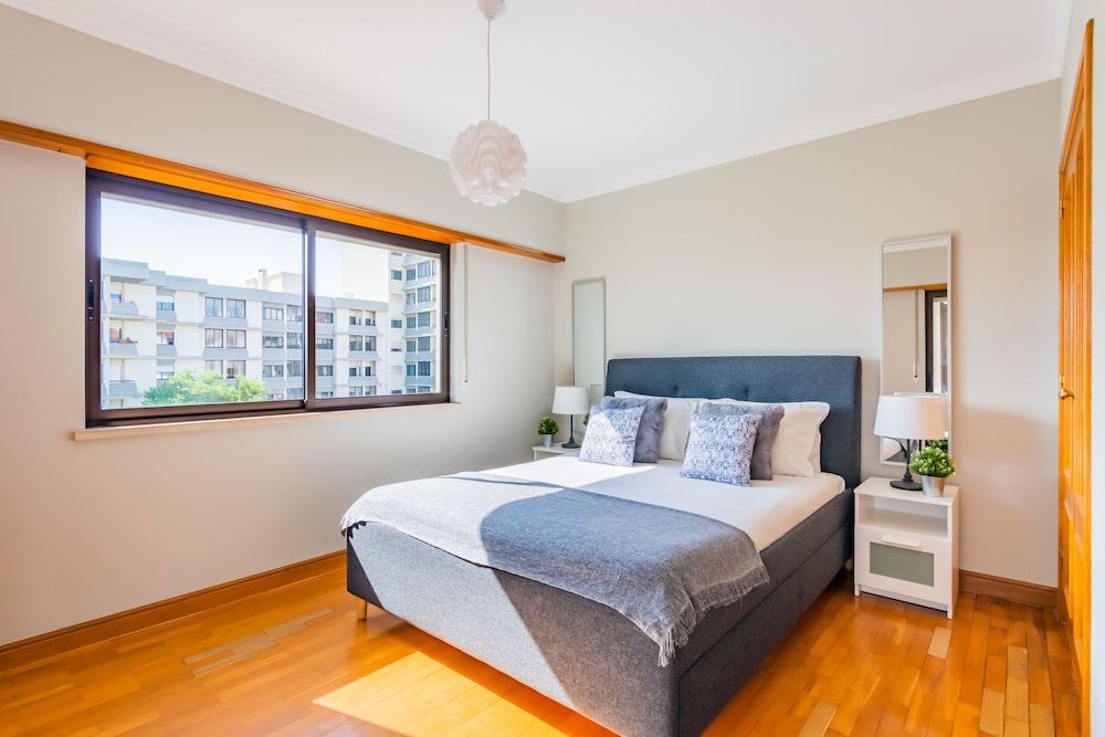 Apartment, 2 Bathrooms