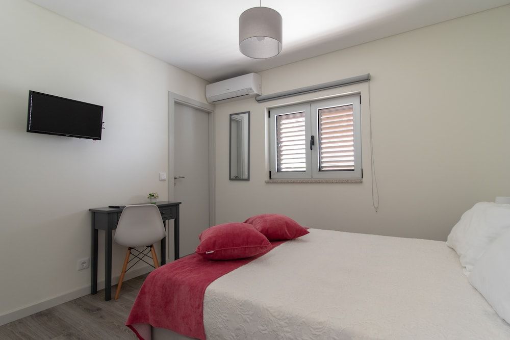 Casa da Ponte Velha Family Apartment, 3 Bedrooms, Ground Floor 5