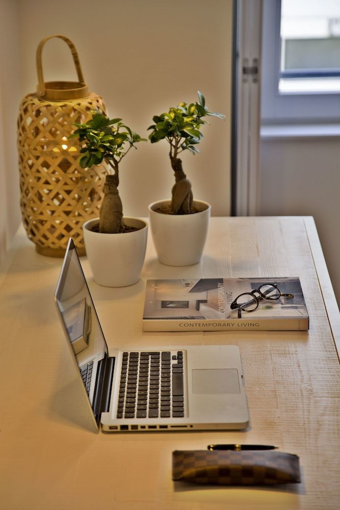 Lisbon Five Stars Apartments Combro 77 Design Studio, Kitchenette 5