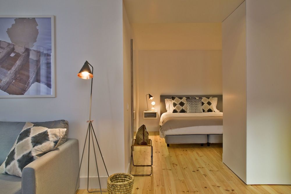 Lisbon Five Stars Apartments Combro 77 Design Studio, Kitchenette 6