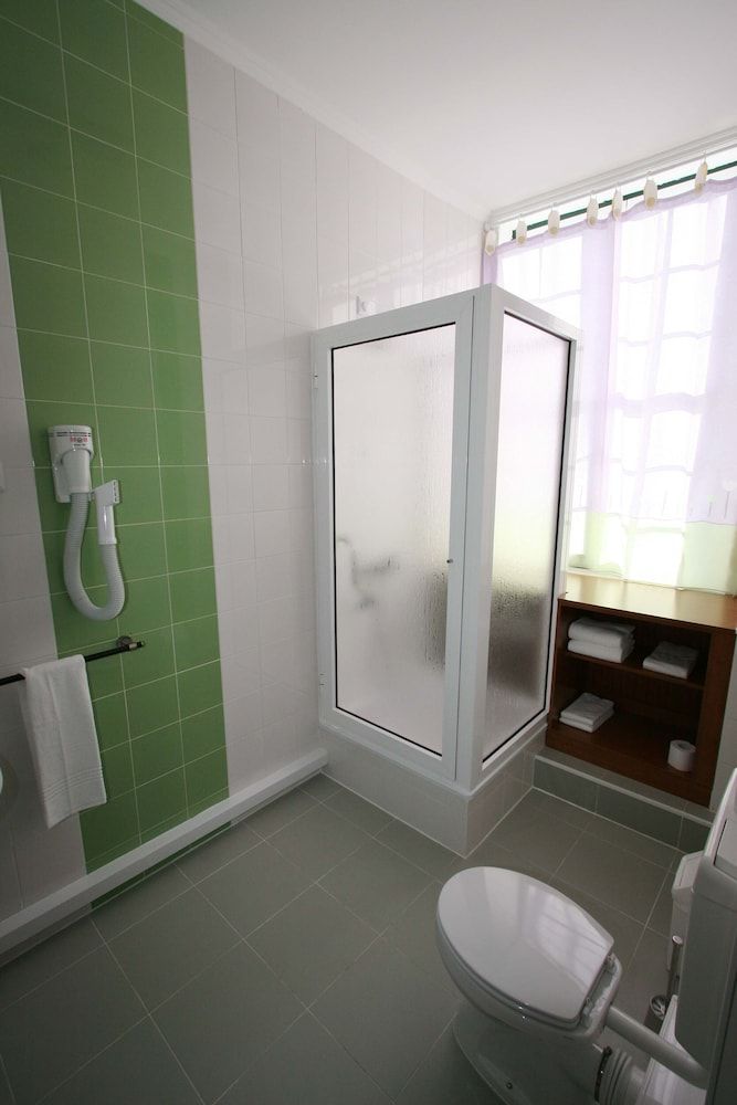 Pensão Praça da Figueira Deluxe Double or Twin Room, Private Bathroom 23