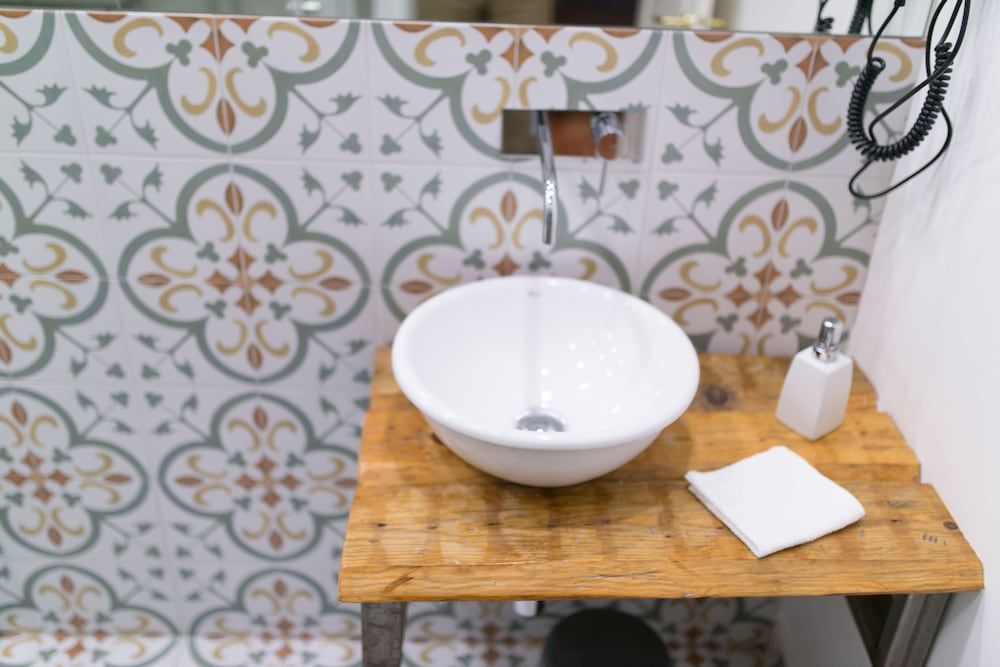 Castilho Lisbon Suites Standard Suite (Twin 6) 7