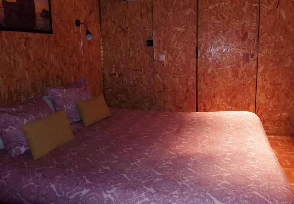 Sky Beds Lisbon Hostel Double Room, Private Bathroom 6