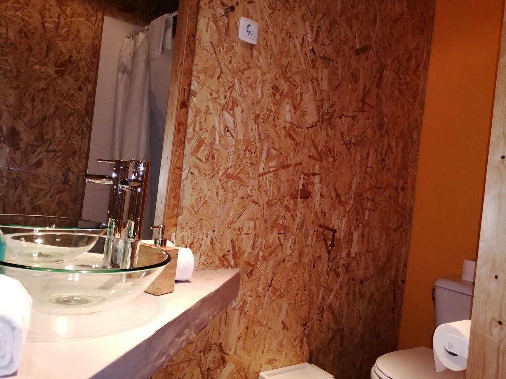 Sky Beds Lisbon Hostel Double Room, Private Bathroom 8