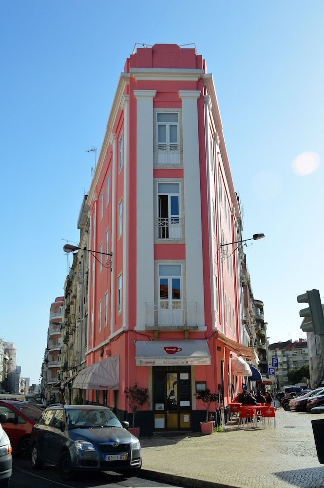 undefined Rooms Fado 6