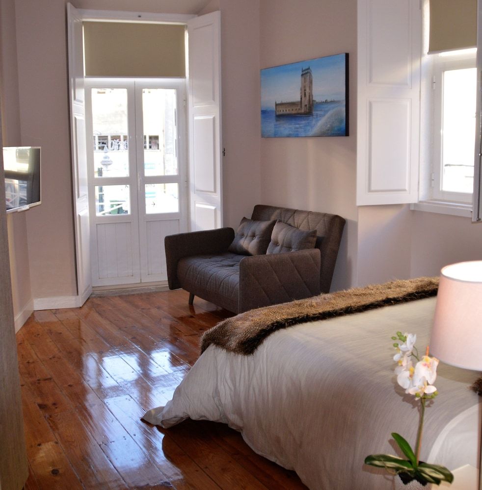 undefined Rooms Fado