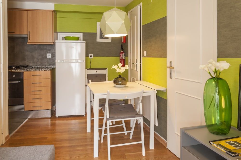 undefined Contemporary by Apartments Alfama 9