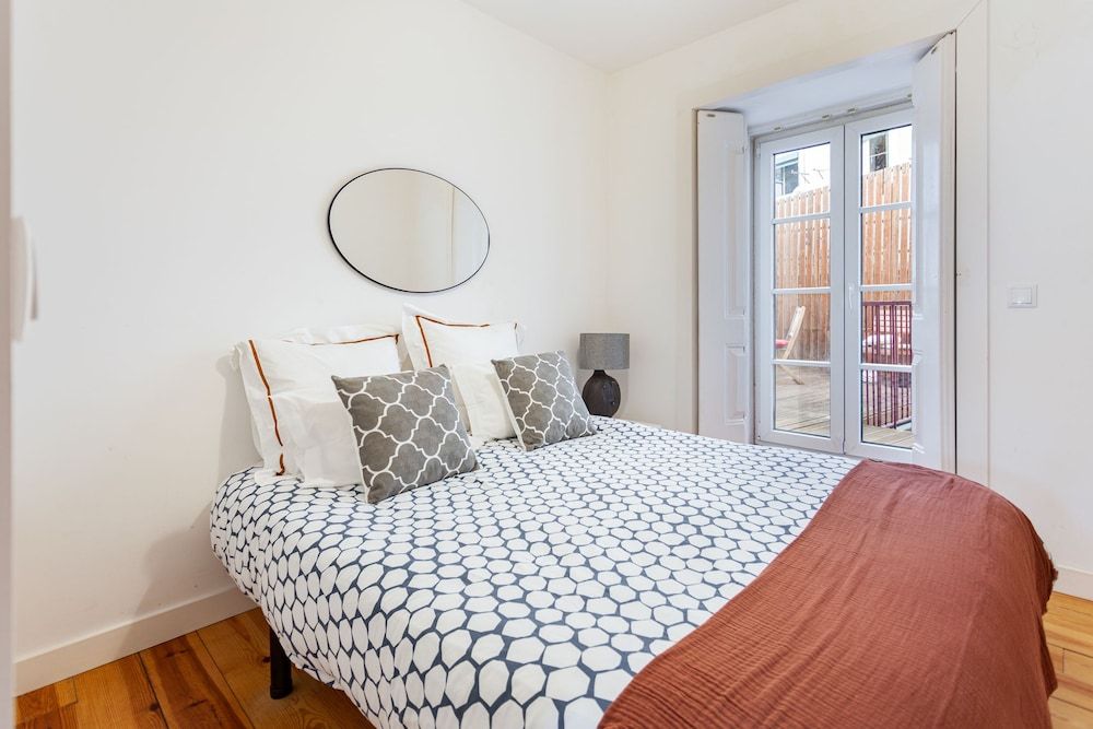 undefined Gonzalo's Guest Apartments - Alfama Terrace 8