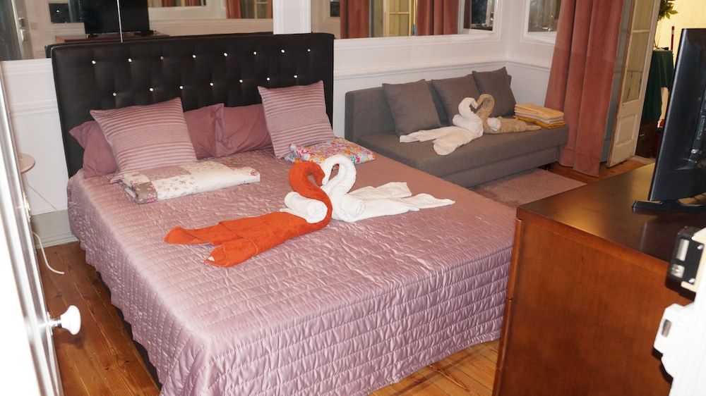 undefined White and Grey Lisbon - Hostel 10