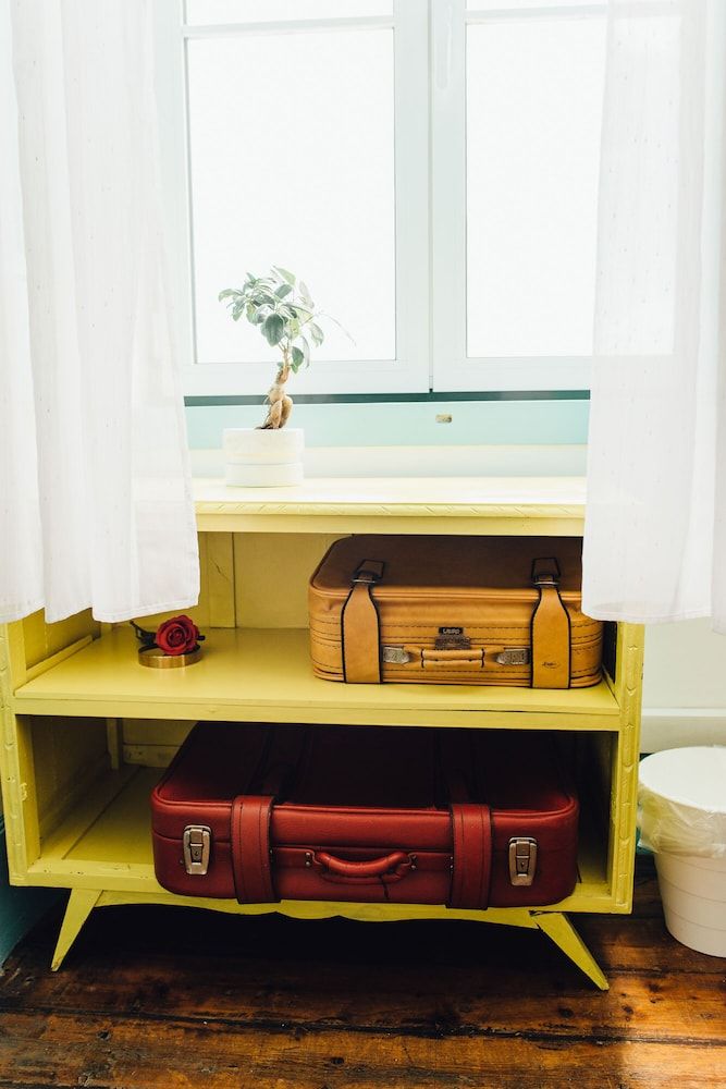 C&O Guest House Lisbon Deluxe Quadruple Room with private toilet 20