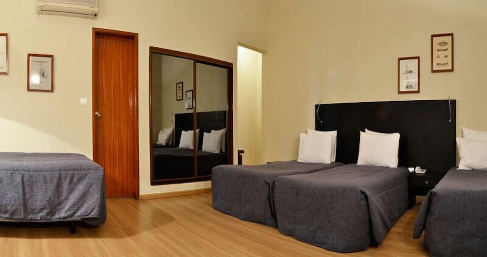 Hotel Excelsior Twin Room 4