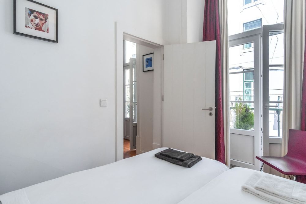 undefined LV Premier Baixa FI 8