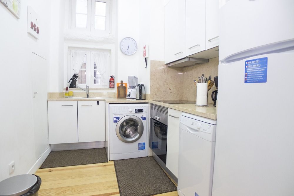 LV Premier Baixa FI Apartment, 2 Bedrooms, Balcony, City View 7