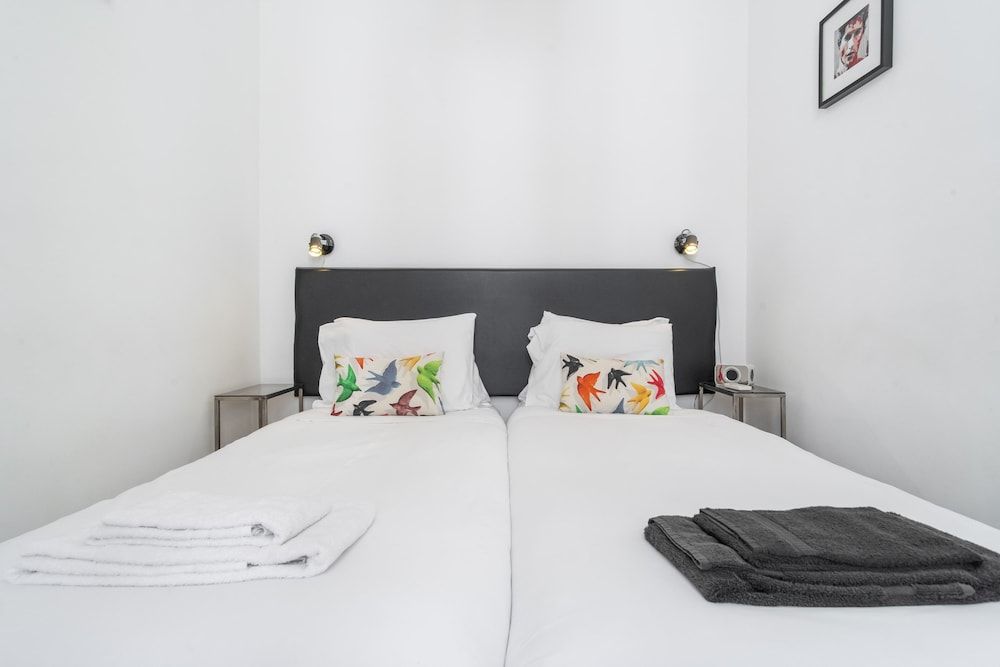 undefined LV Premier Baixa FI 6