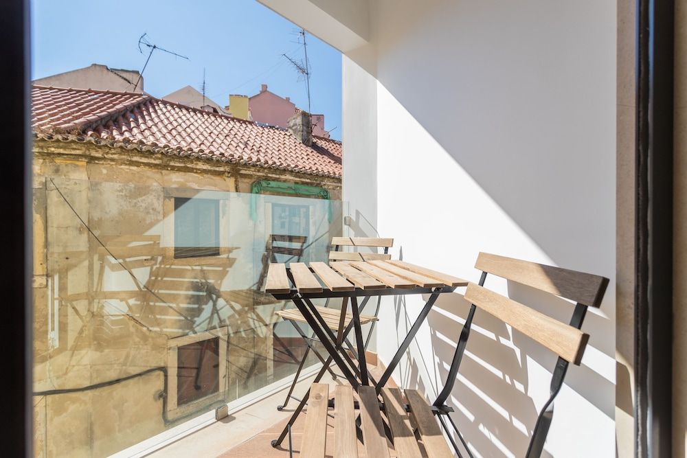 Alfama Lounge Three-Bedroom Apartment w/ River View and Parking - by LU Holidays Panoramic Apartment, 3 Bedrooms, River View 13