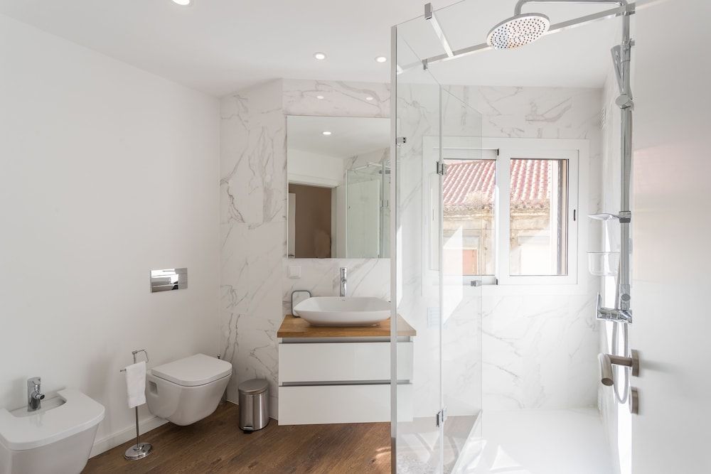 Alfama Lounge Three-Bedroom Apartment w/ River View and Parking - by LU Holidays Panoramic Apartment, 3 Bedrooms, River View 17