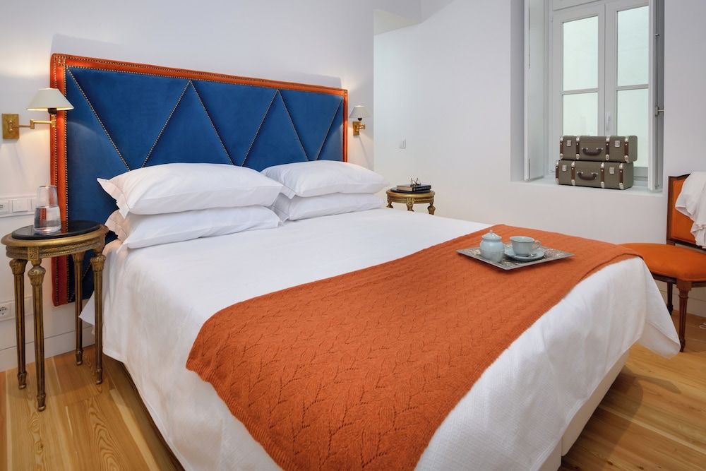 undefined Aurea Once Upon a House