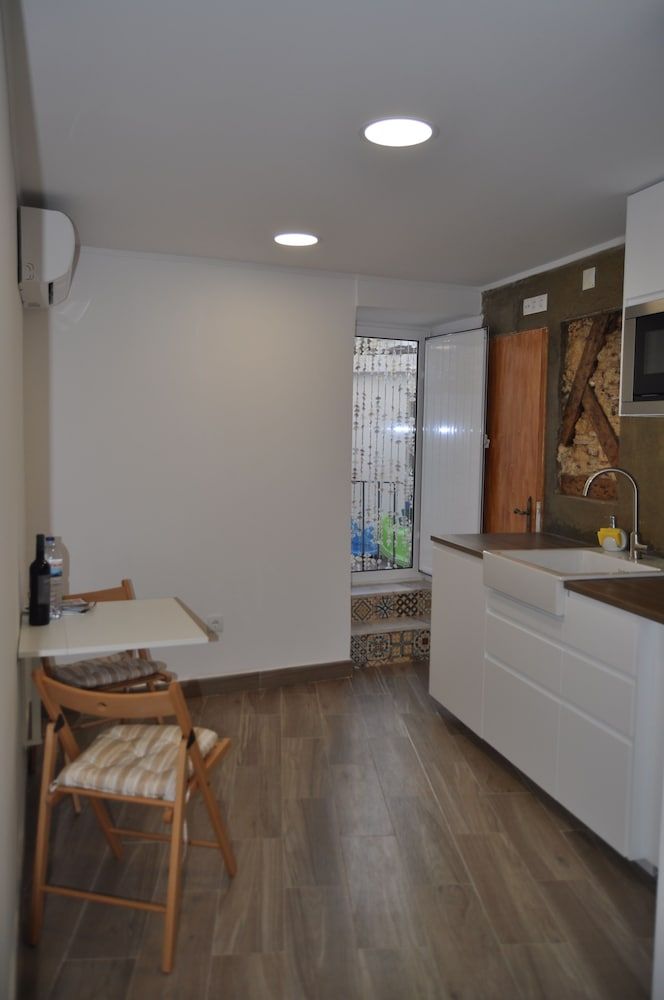 undefined Cativos Alfama by Team4You 7